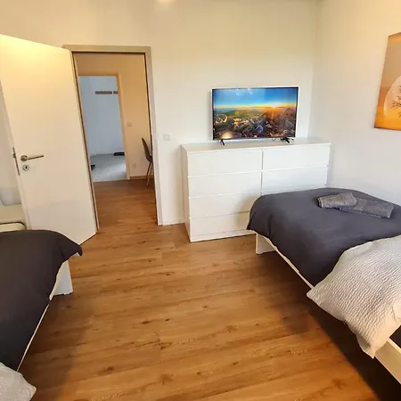 Monteurwohnung - Free Parking, Perfect Connection Appartement Unna