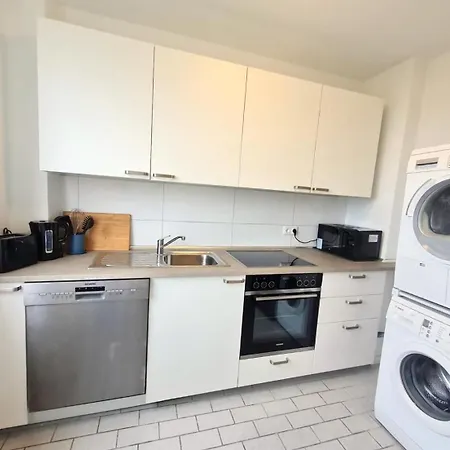 Monteurwohnung - Free Parking, Perfect Connection *